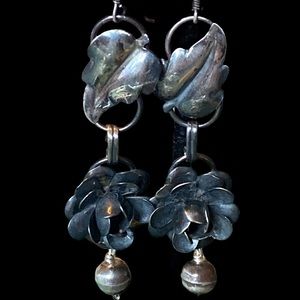 Vintage Sterling Silver Rose dangle Earrings